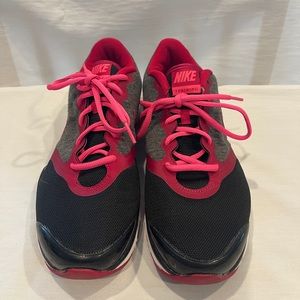 W Nike Training shoes